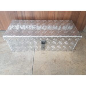 Staubox aus Alu-Riffelblech 600x250x150 mm (RD23)