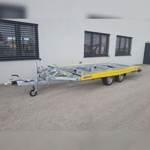 Böckmann Autotransporter AH 4320/30 mit Sicherungsbock